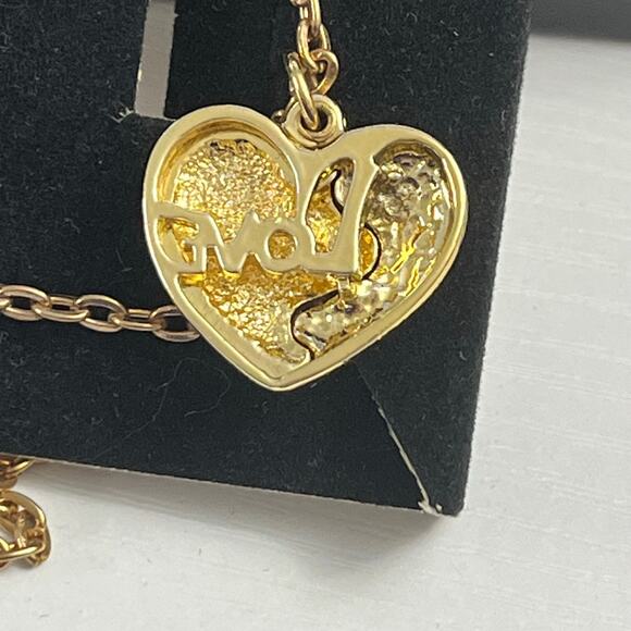 NIB Sarah Coventry 1977 OUR SECRET Heart LOVE Necklace - Picture 8 of 10